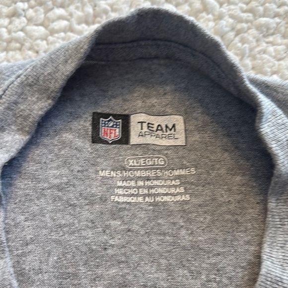 NFL Tampa Bay Bucs 2020 Conference Champion Team Apparel Heather Gray Tee - Picture 2 of 4